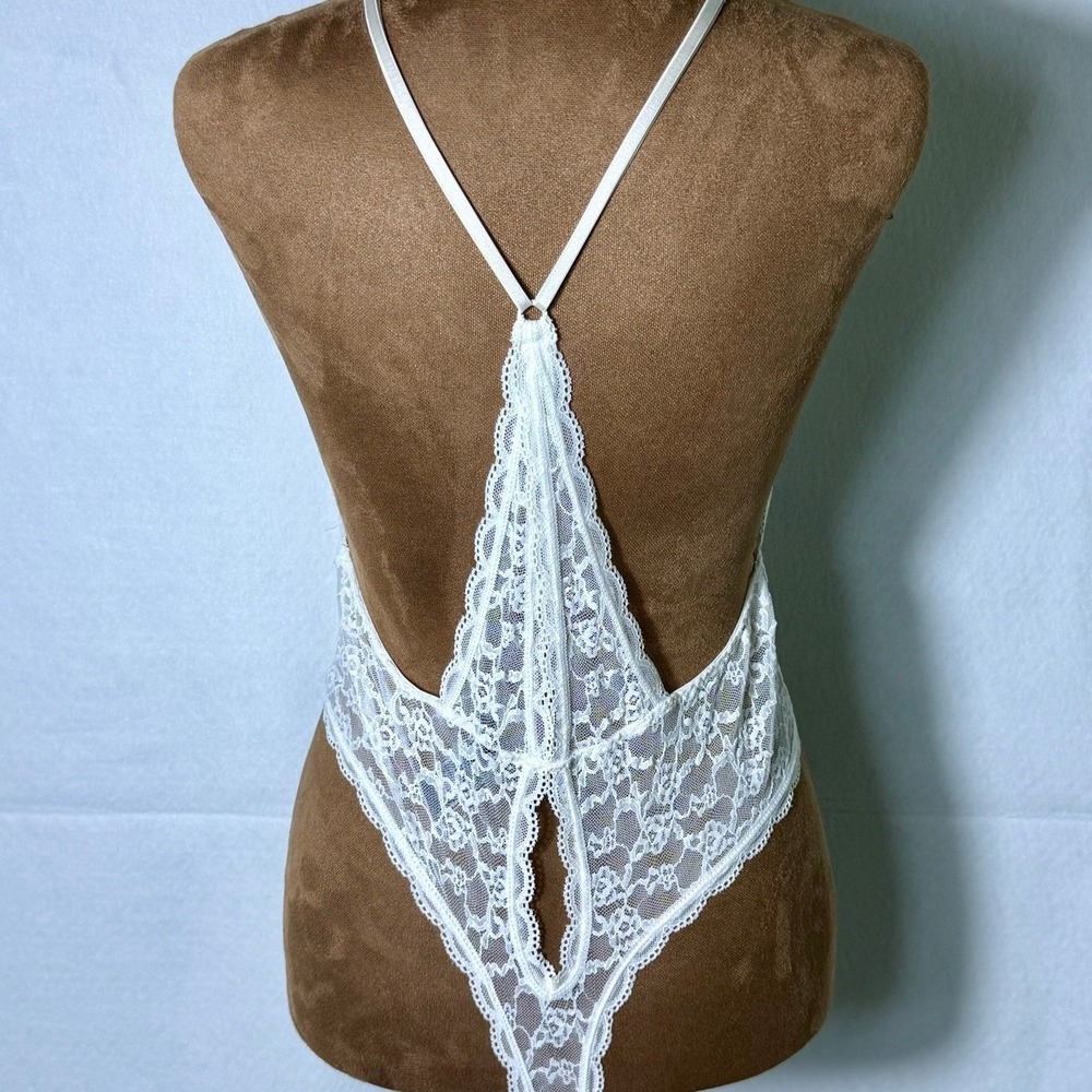 Victoria's Secret White Lace Deep V Teddy Bodysuit Lingerie Large - Picture 10 of 15